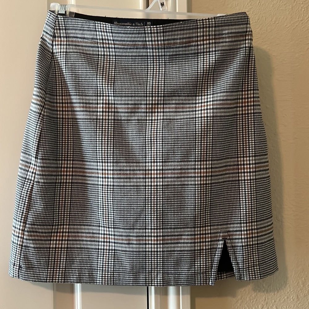 Abercrombie & Fitch Plaid Skirt size XS
